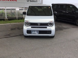 お客様に安全で快適なカーライフをお送りいただくために、中古車にも高いレベルの品質基準を設け、その基準に従って、全ての中古車について納車前整備を実施しています。