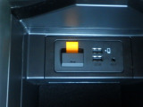 USB、AUX接続がご利用いただけます!