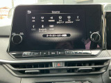オーディオ機能も充実しておりますので車内も快適に過ごすことができますよ。