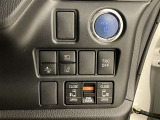 その他にも各種保険、お車の買取(T-UP)、JAF、TSカード、携帯電話などの取扱いをしております。詳しくはスタッフにお尋ねください。