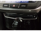 CDはもちろんの事、DVD&Blu-ray再生も可能です。フルセグ地デジにも対応しさらにBluetoothにも対応しております