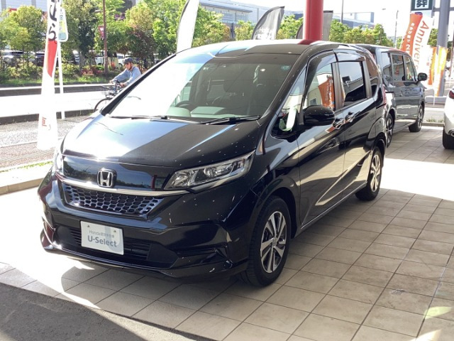 ホンダ フリード+ 