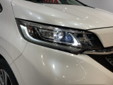 LEDヘッドライトで夜道も安心!