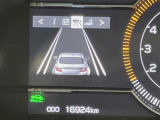 【レーダークルーズコントロール】高速道路での長距離走行が楽に!!自動で速度を保つクルーズコントロールが、衝突軽減システムと連携し、前方の車両を感知して車間を保つように速度調節してくれます!!