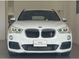 エンジェルアイ、イカリングと呼ばれるBMWのライトの正式名称は「コロナリング」です。一目でBMWとわかる伝統のデザインです。