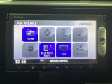 ホンダギャザーズメモリーナビ、フルセグ、DVD、CD再生にbluetoothのオーディオ機能が充実しています。