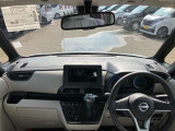 運転席まわりです。細かいオプションなど、気になるところがあればお気軽にメールやお電話等でお問合せください。