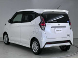【ワイド保証】日産販売店の中古車には、無料で保証が付いています。走行距離無制限で、無料保証期間は1年間から。品質に自信があるから実現した、日産ならではの保証です。