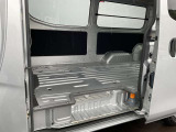 荷室