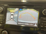 【アラウンドビューモニター】専用のカメラにより、上から見下ろしたような視点で360度クルマの周囲を確認することができます☆死角部分も確認しやすく、狭い場所での切り返しや駐車もスムーズに行えます。
