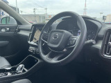 XC40 B4 AWD インスクリプション 4WD 4WD 本革シート