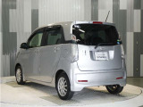 色々なお店で販売しているHonda車ですが、アフターサービスも全てお任せ頂けるのは「HondaCars正規販売店」だけ!ご納車後もお住まいの地域の販売店にて アフターサービスをお任せいただけます。