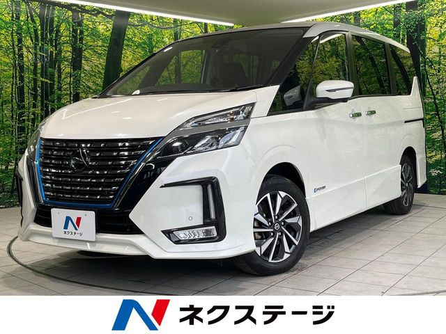 セレナ 1.2 e-POWER ハイウェイスターV 