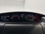 液晶カラーディスプレイ!運転の妨げにならず、即座に情報を確認できます!