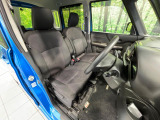 運転席シート廻りは使用感も少なく、良好な状態となっています。丁寧に使われていたことがよくわかりますね。