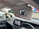 ルームランプで車内明るく!