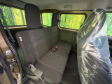 高品質なオリジナルフロアマットもオプションにてご用意しております。お好きなデザインやカラーをお車に合わせて選んでいただくことができます♪