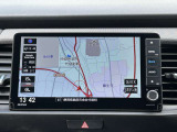 ナビ付きですので旅行先の慣れない土地での運転も安心です☆