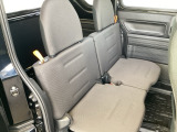乗車人数や荷物の量、車内での過ごし方に合わせて、シートのレイアウトを変更できます。