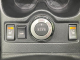 【前席シートヒーター】寒い日に重宝するシートヒーター!エアコンより早く温まってくれるので寒がりの人も安心ですね♪エアコンの温風は乾燥するから苦手、という方にもをおすすめです。