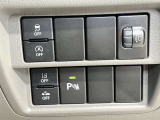 【バックモニター】駐車時に後ろの映像がナビゲーションにうつるので駐車がらくらく★車庫入れが心配なかたもバックモニターで安心★