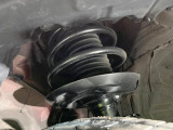 お車を安心してお乗りいただく為には、足回りの定期点検が欠かせません。サービスサポート(有償保証)では無料点検もご提供しており、安心のカーライフをお過ごしいただけるサポート体制が整っています。