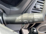 【オートライト】は、付け忘れや消し忘れを防ぐことができます。高速道路などのトンネルなどにも役立ちます♪
