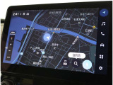 純正ナビを装備。タッチパネル式で使いやすく、お出かけもラクラクです。