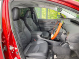 運転席シート廻りは使用感も少なく、良好な状態となっています。丁寧に使われていたことがよくわかりますね。