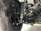 お車を安心してお乗りいただく為には、足回りの定期点検が欠かせません。サービスサポート(有償保証)では無料点検もご提供しており、安心のカーライフをお過ごしいただけるサポート体制が整っています。