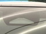 【トヨタセーフティセンス】走行中に前方の車両等を認識し、衝突しそうな時は警報とブレーキで衝突回避と被害軽減をアシスト。より安全にドライブをお楽しみいただけます。