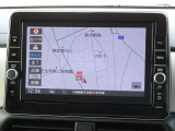 【ナビ】メモリーナビ(MM321D-L)付きです。目的地を設定すれば初めての場所でも簡単に行くことができます。もちろん音楽だって聴けちゃいます♪