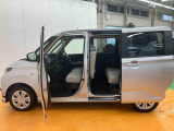 残価型クレジットもご好評いただいております!月々のお支払いを抑え、お車をお求めやすくご購入いただけます。また数年後に、高めの残価額で乗り換えの選択もしやすくなります。※詳しくはスタッフまで