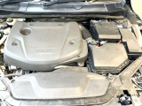 ご納車前に、店舗に併設された整備工場にて点検整備を行います。ボルボ車を熟知したテクニシャンが、ディーラーならではの安心感をご提供致します。