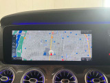 バックカメラにより駐車時の後方確認も楽にできます。