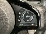 【アダプティブ・クルーズ・コントロール】予め設定した車速内でクルマが自動的に加減速。 前走車との適切な車間距離を維持しながら追従走行し、高速道路でのドライバーの疲労を軽減してくれる嬉しい機能付♪