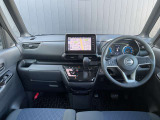 広々とした視界を体感できます。運転が楽しくなりますね。