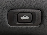 ボタン一つでトランクオープンが可能!車内から操作できる為、非常に便利な装備の一つとなります!