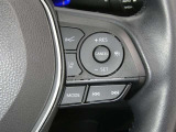 【レーダークルーズコントロール】(全車速追従機能付)付きです。車速に応じて追従支援してくれるので、ロングドライブも快適です。詳細は販売店スタッフまでおたずねください。