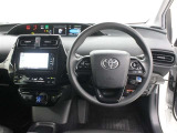 運転席廻りです。