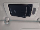 運転席のバイザー裏にはスマートインETC付きです♪