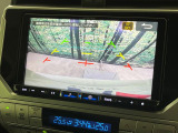 【バックカメラ】駐車時に後方がリアルタイム映像で確認できます。大型商業施設や立体駐車場での駐車時や、夜間のバック時に大活躍!運転スキルに関わらず、今や必須となった装備のひとつです!