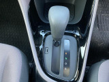 無断変速オートマ(CVT)は滑らかな変速で燃費も良いですよ!