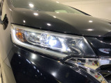 LEDヘッドライトで夜道も安心!