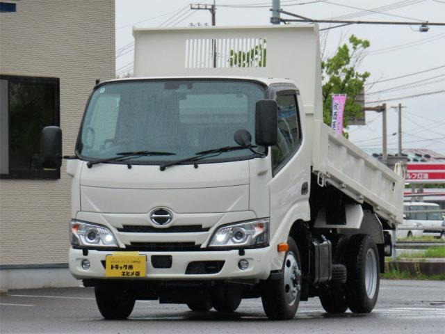 デュトロ  2.75t 4WD 全低床 強化ダンプ