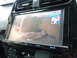 『1台』のお車に対して、3名体制で日々議論を重ね仕入れを行っております。
