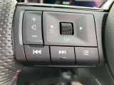 ステアリングスイッチ装備!オーディオ操作もスマートに♪