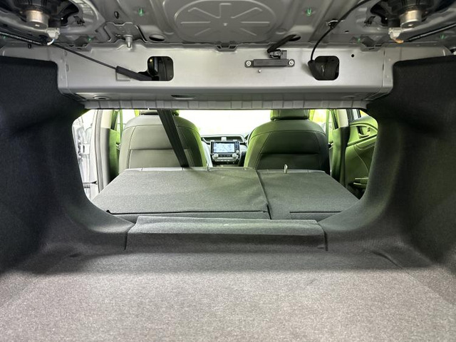 ホンダ インサイト 1.5 EX の中古車詳細 (62,100km, ルナシルバー