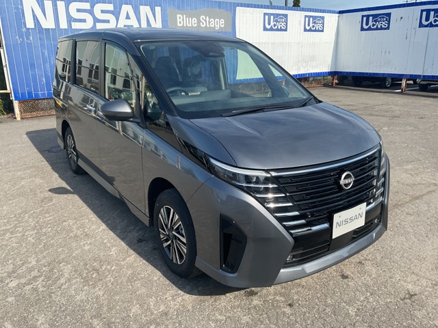 セレナ 2.0 ハイウェイスターV 4WD 