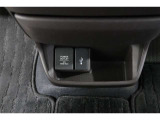 スマートフォンなどの音楽再生が可能なUSB接続ジャック装備車両です♪♪♪